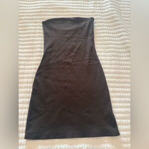 ARITZIA contour mini ribbed tube dress in brown size small!